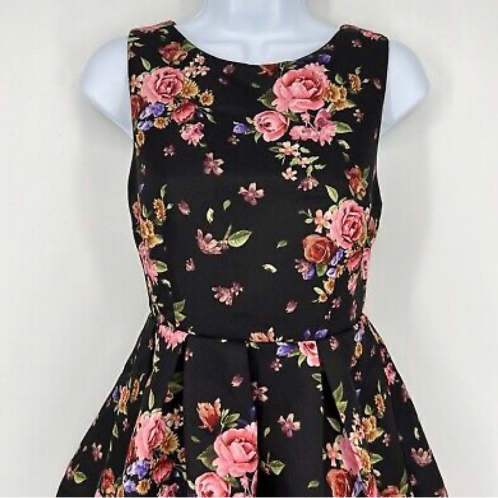 Floral Print Formal Skater Dress - Picture 2 of 10